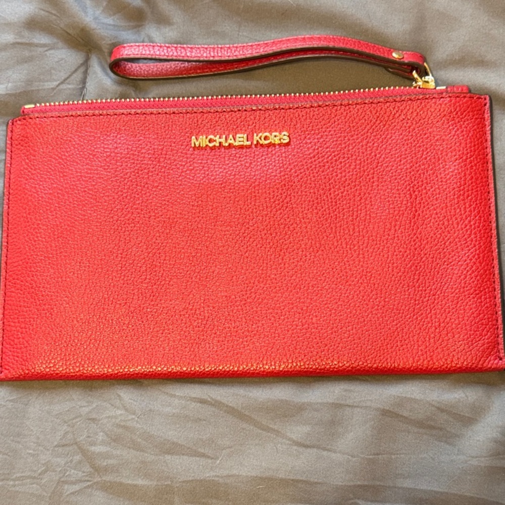 Michael Kors Scarlet Wristlet